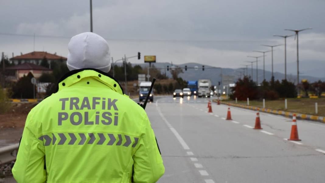 Konya’da uzmanından uyarı: Trafikte sert cezalar kapıda! 3